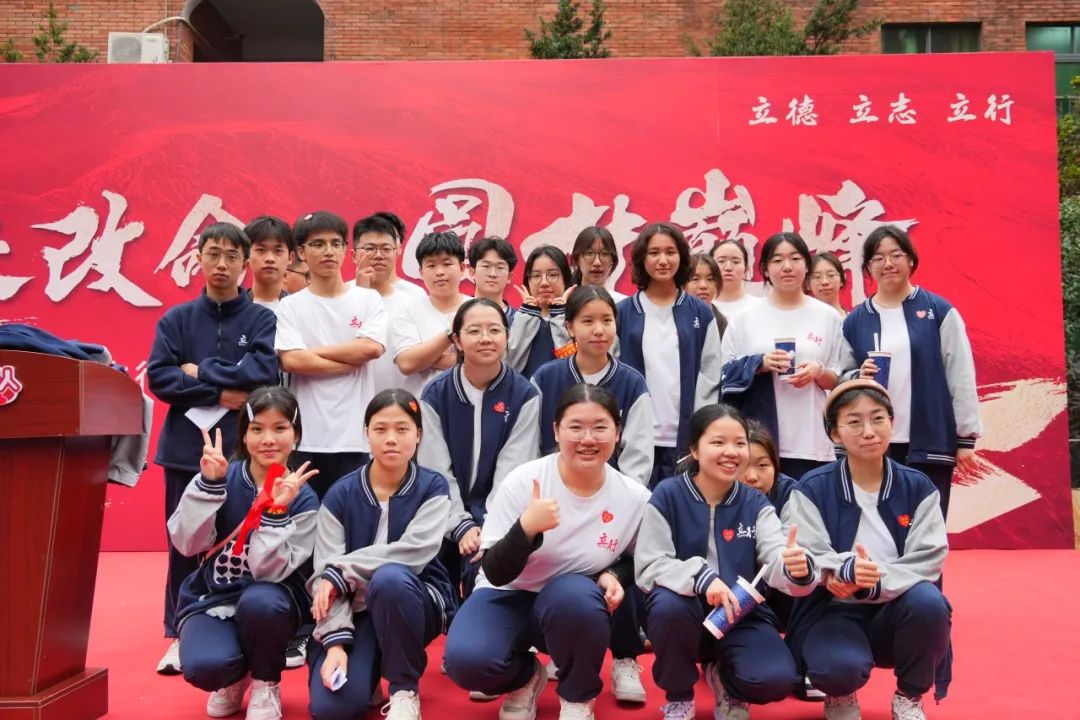 1745378309205.jpg 1745378309205.jpg